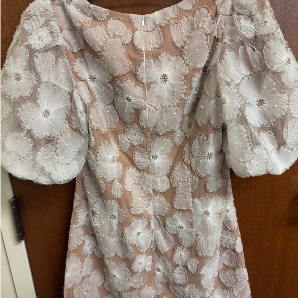 Elliatt the New Bride Bellamy - Floral Mini Dress - NWT - Picture 2 of 4